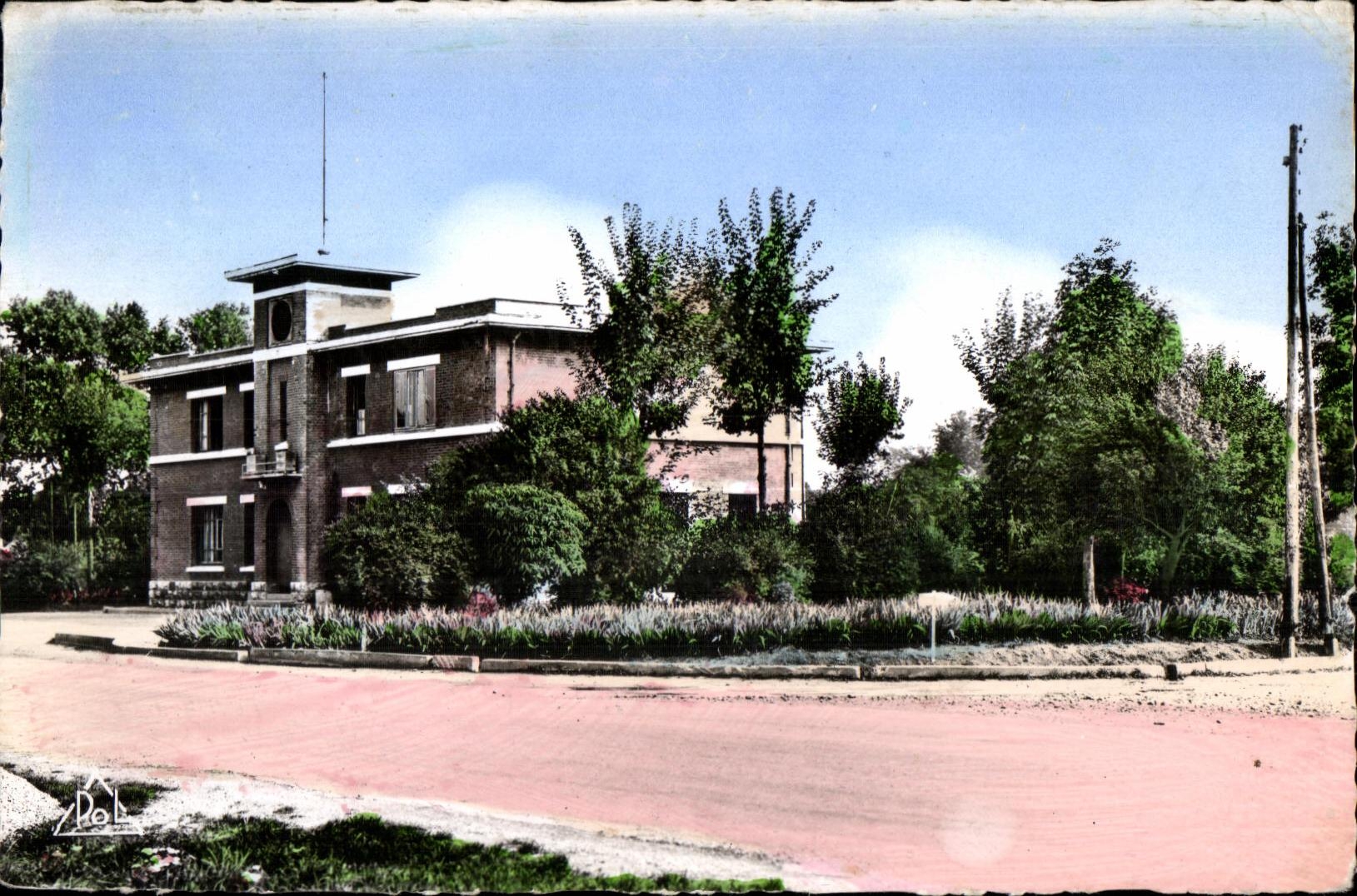Camp de Mourmelon (Marne) — Le Bureau de la Place — éditeur POL, n° 57