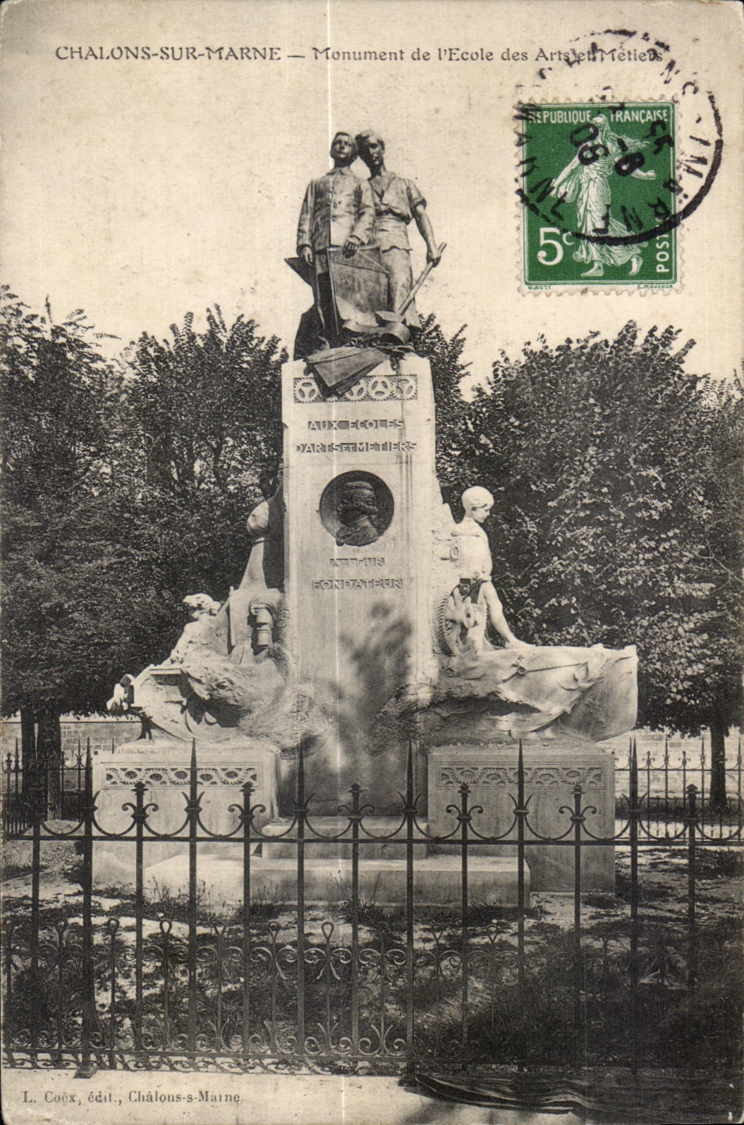Chalons-sur-Marne — Monument de l'École des Arts Métiers — L. Coëx, édit., Châlons-s-Maine