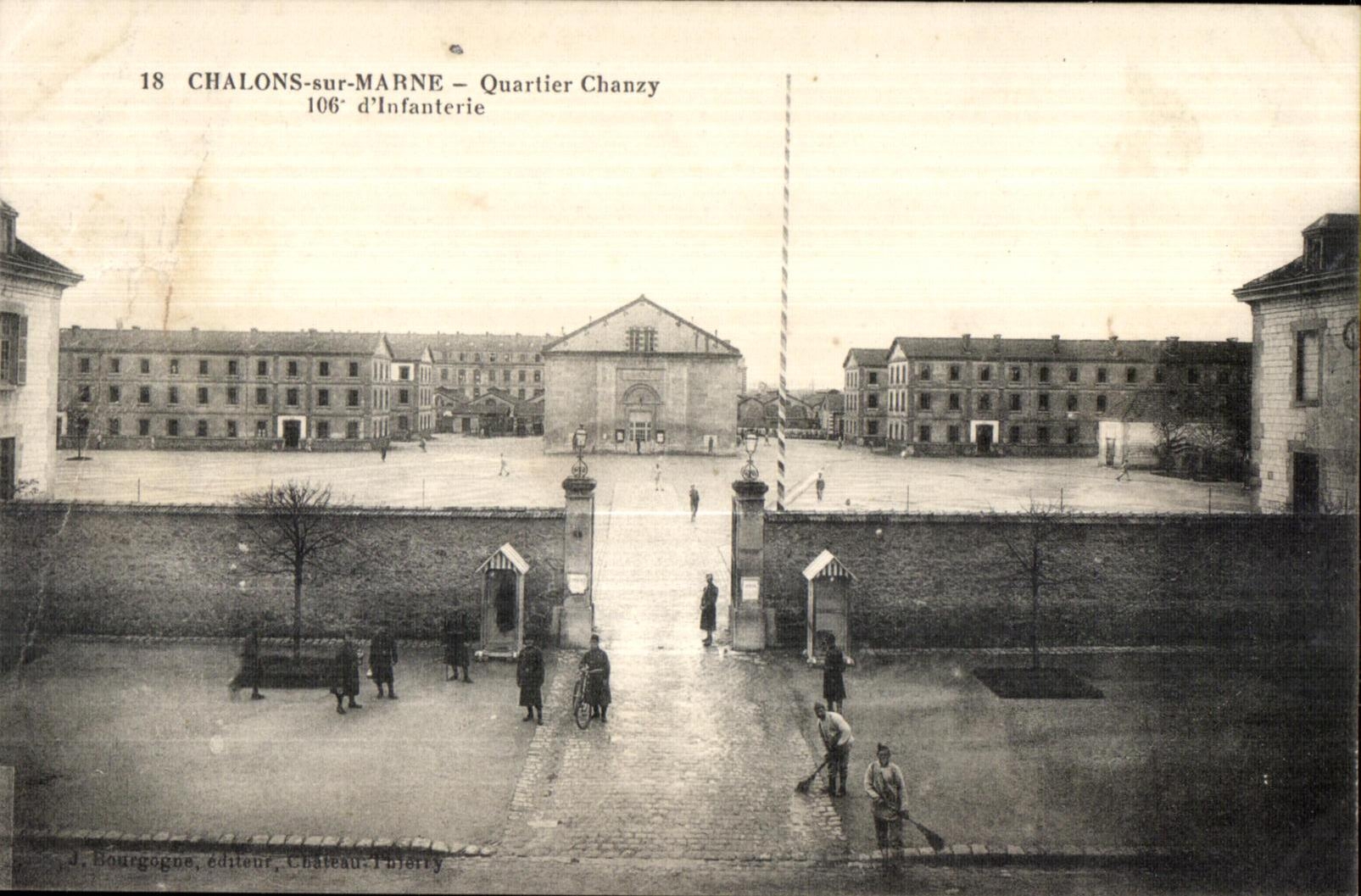 CPA Chalons sur Marne Quartier Chanzy d Infanterie