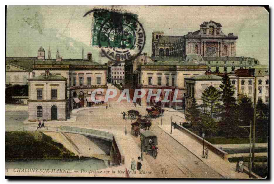 Chalons-sur-Marne — Perspective sur la Rue de la Marne — LL