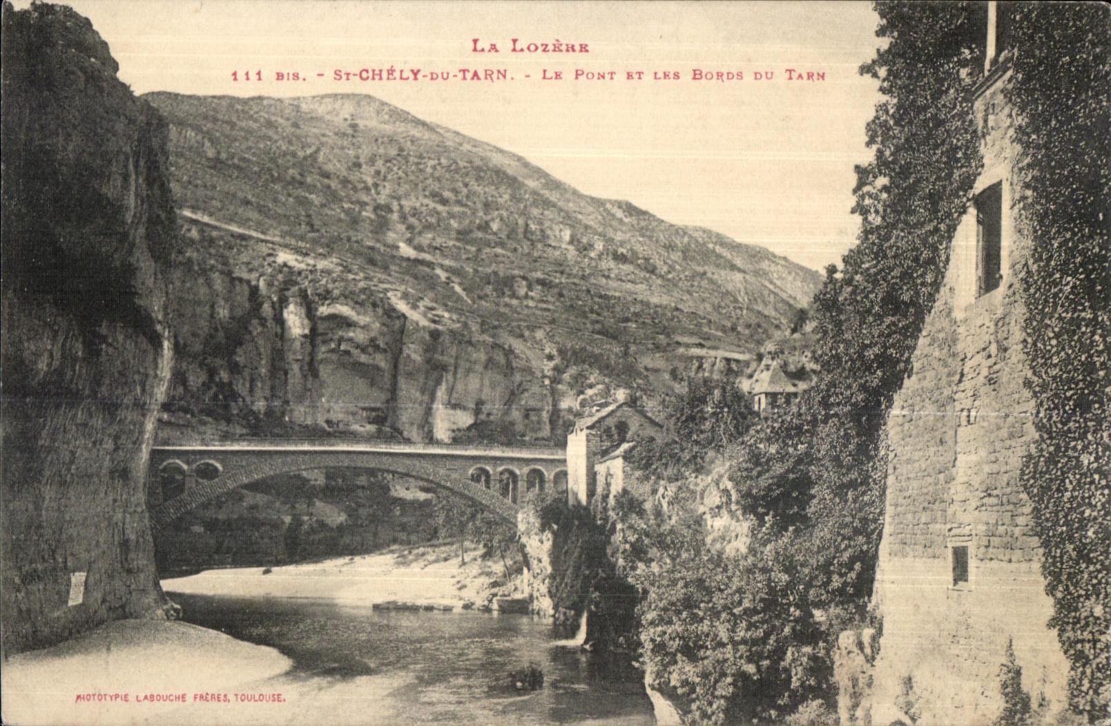 La Lozere St Chely du Tarn Le Pont et Les Bords Du Tarn