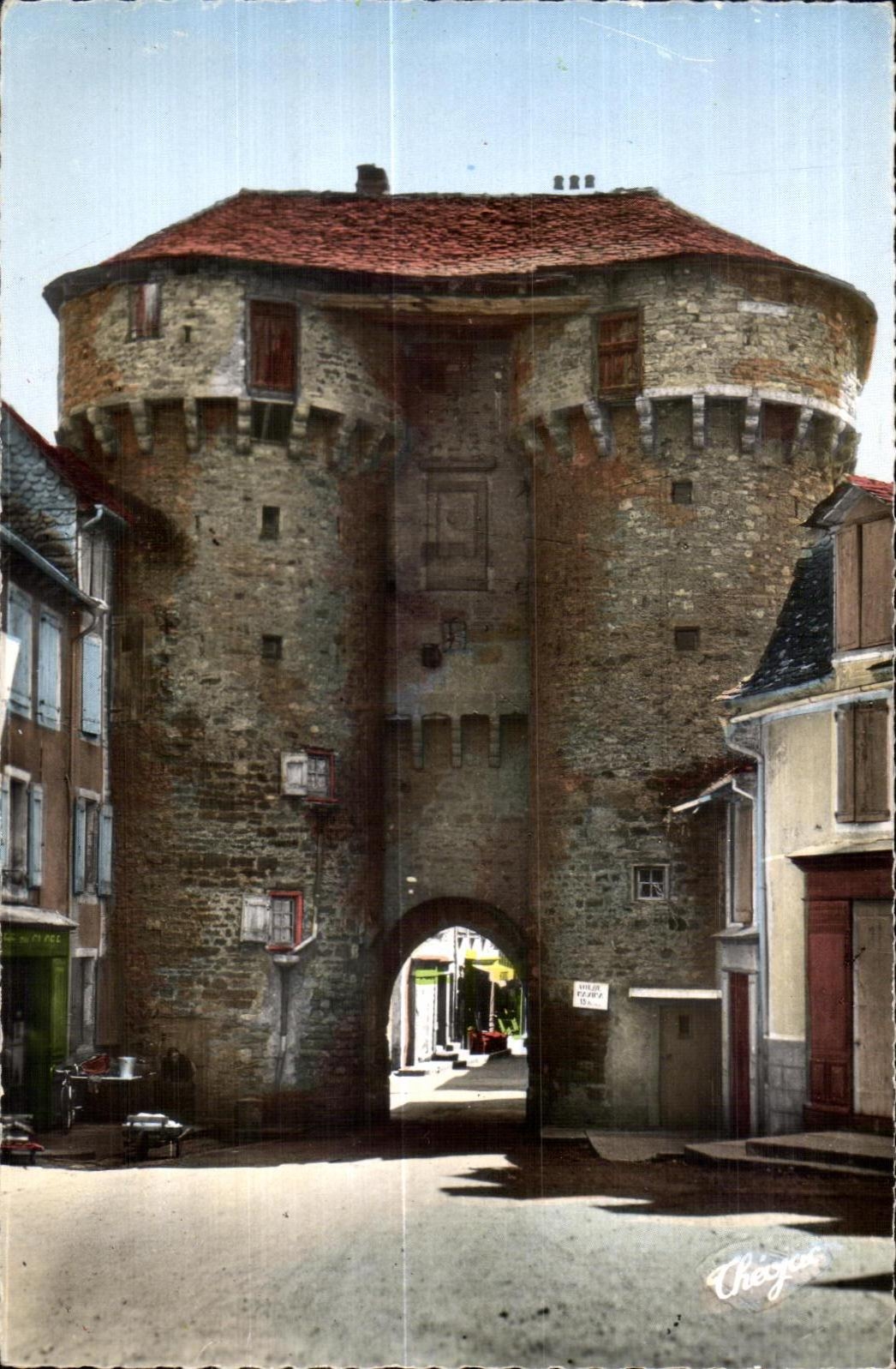 CPSM Lozere Marvejols Porte de Soubeyran