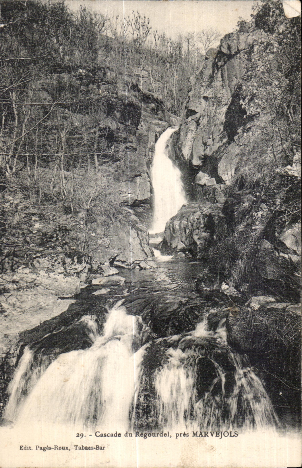CPA Cascade du Regourdel pres Marvejols