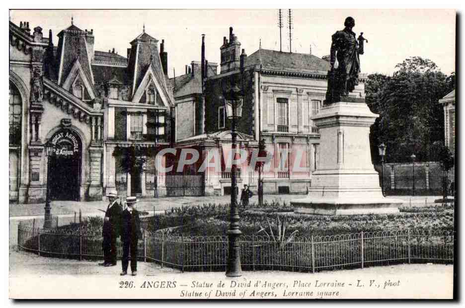 CPA Angers Statue de David d Angers Place lorraine 