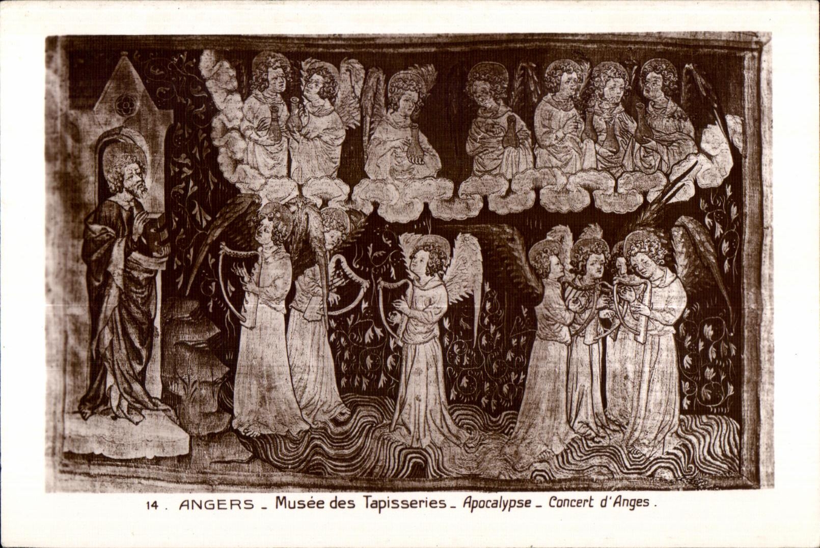 CPA Angers Musee des Tapisseries Apocalypse Concert d Anges