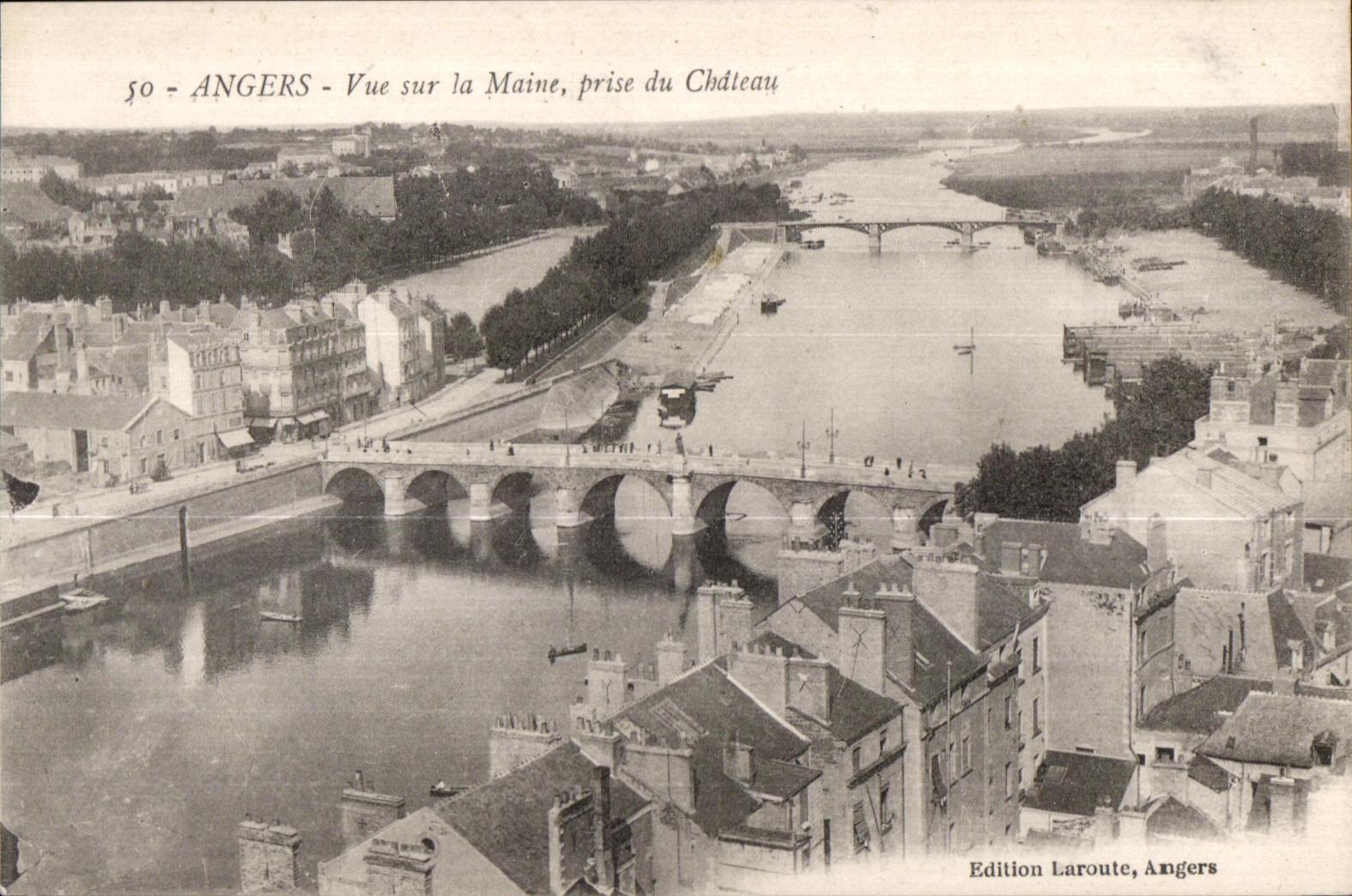 CPA Angers Vue sur la Maine Prise du Chdleau