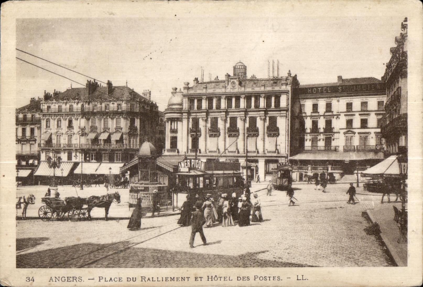 CPA AngersPlace Du Ralliement Et Hotel Des Postes