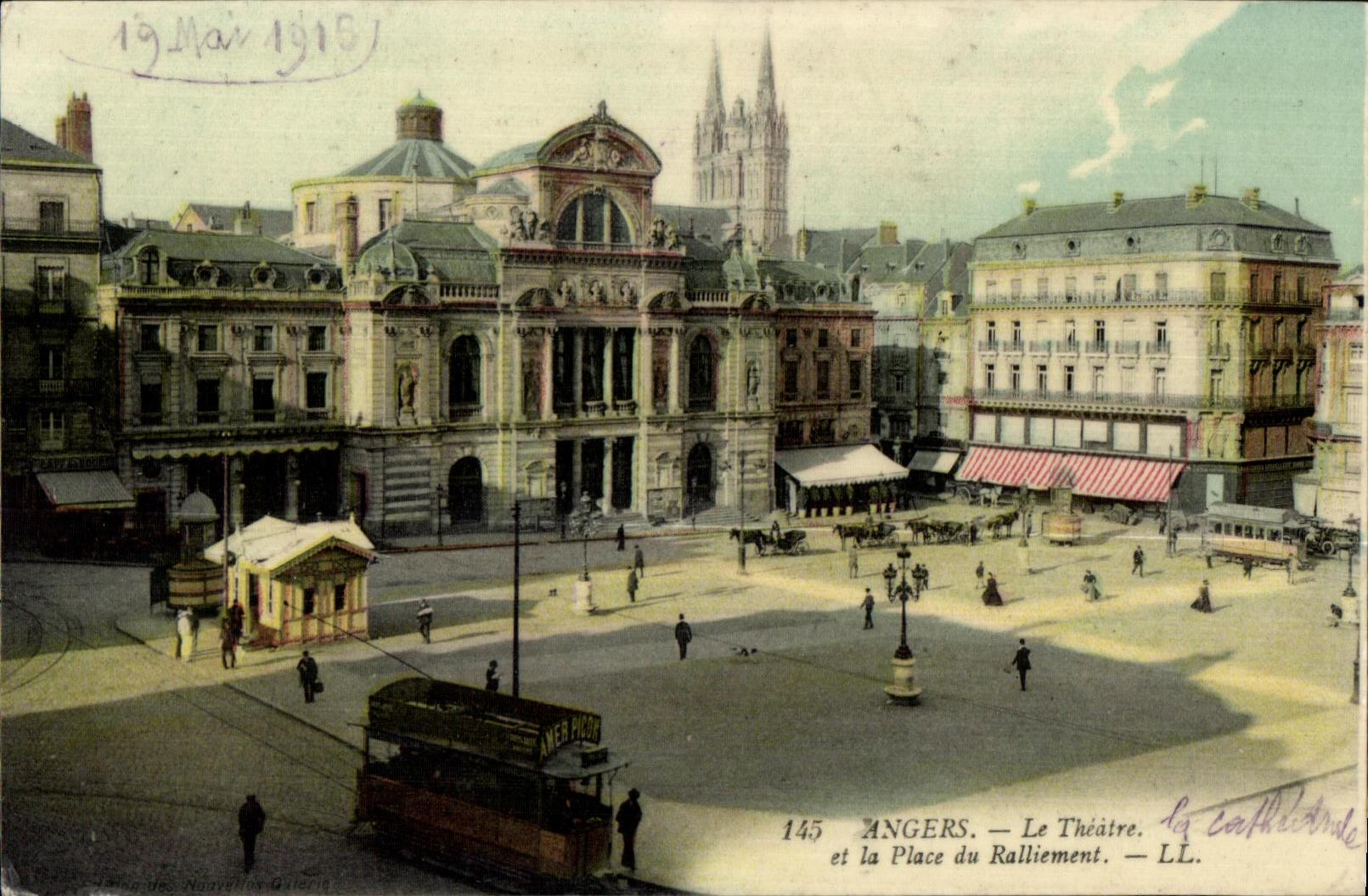 CPA Angers le theatre et la place du ralliement