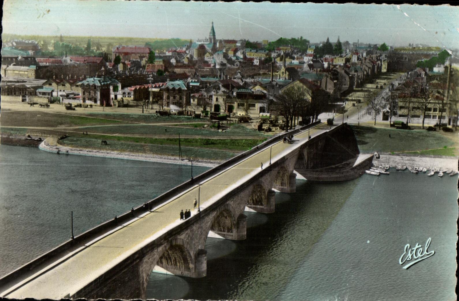 CPA Angers vue sur le pont de la basse chaine view on the bridge of basse chaine