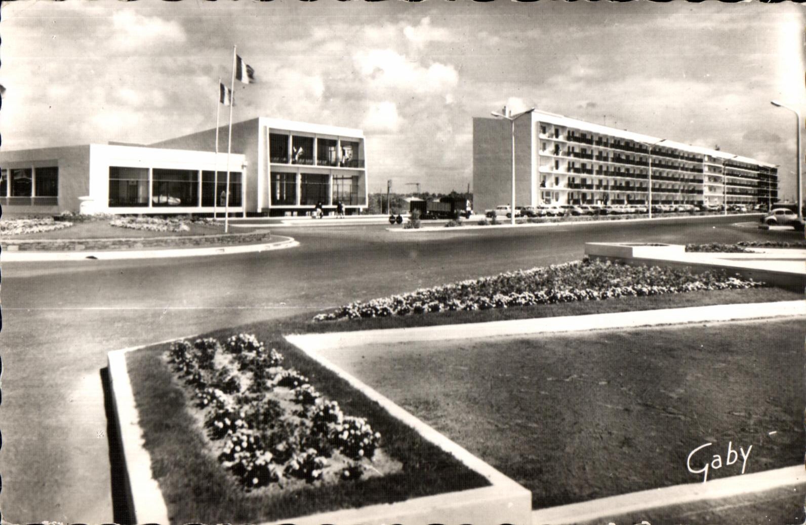 Le Palais des Congrès — Saint-Jean-de-Monts (Vendée) — Éditions Gaby