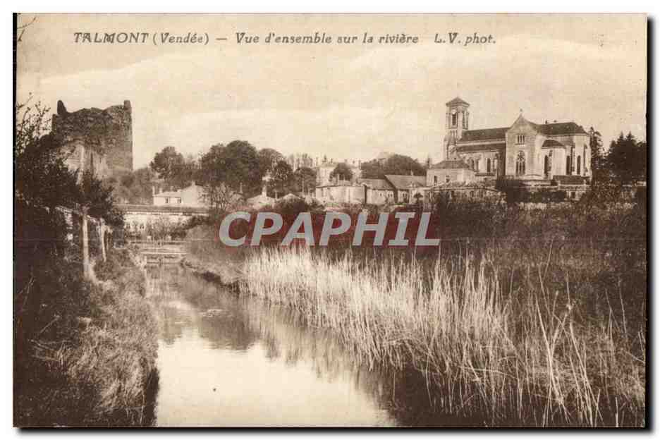 CPA Talmont (Vendee) Vue d ensemble sur la riviere