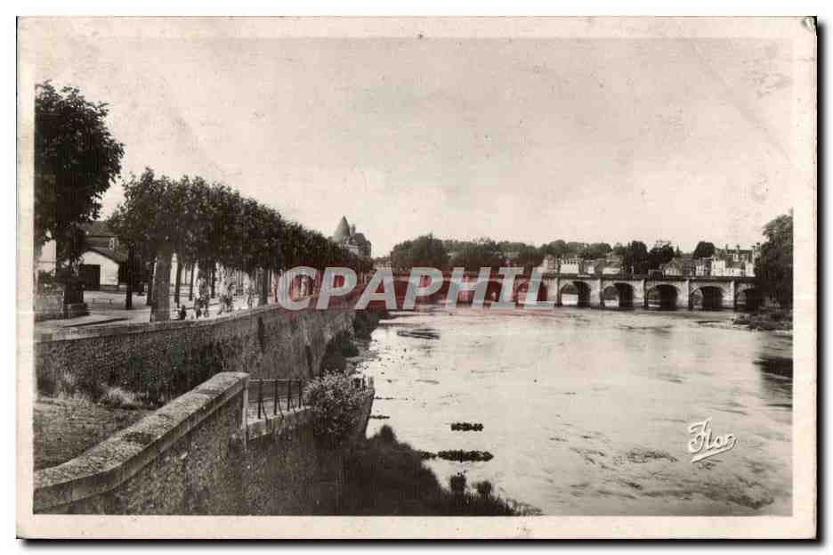 CPA Chatellerault (Vienne) La Vienne et le Pont Henri IV