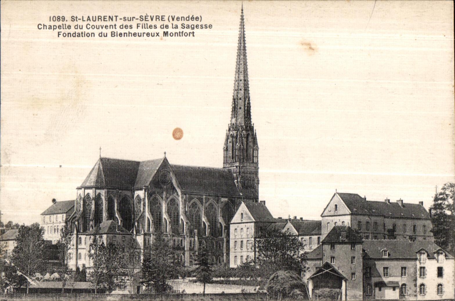 St-Laurent-sur-Sèvre (Vendée) — Chapelle du Couvent des Filles de la Sagesse — Fondation du Bienheureux Montfort