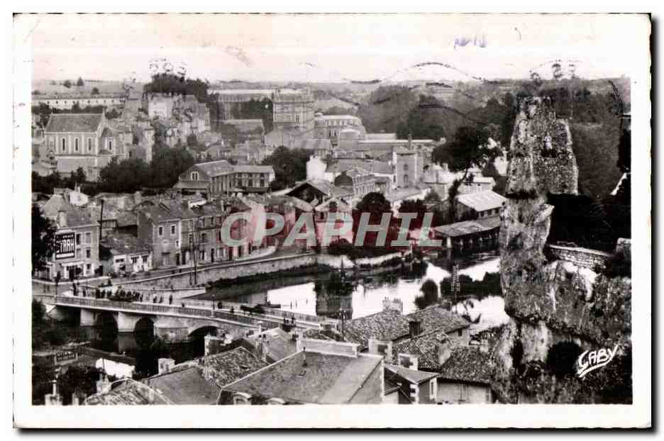 CPA Poitiers (Vienne) Vue Panoramique