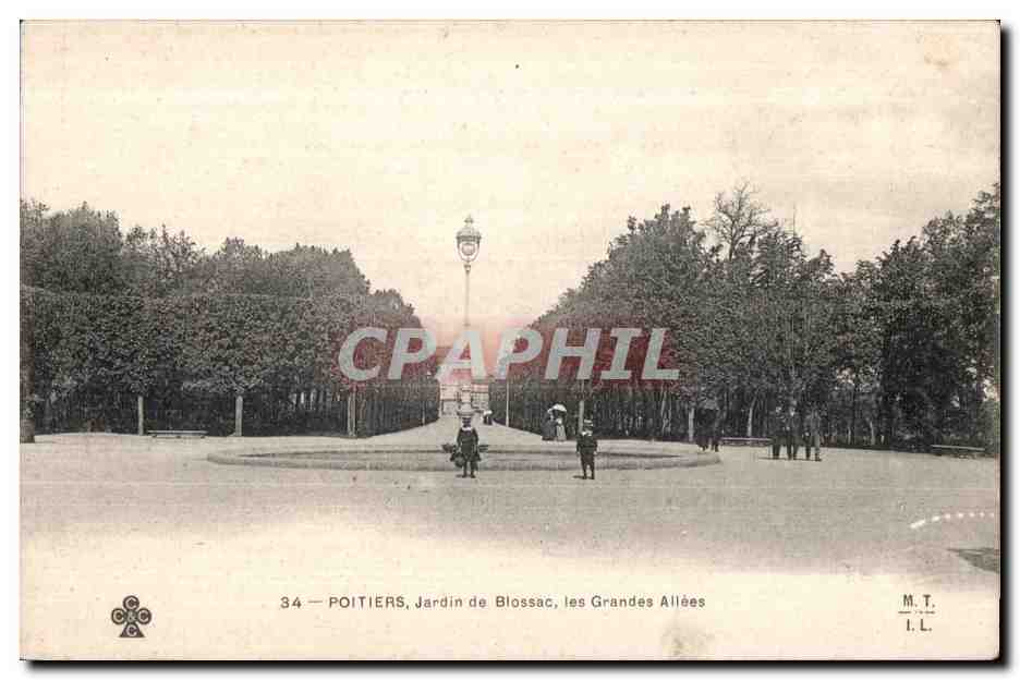 Poitiers, Giardino di Blossac — Le Grandi Allee — M.T. I.L.