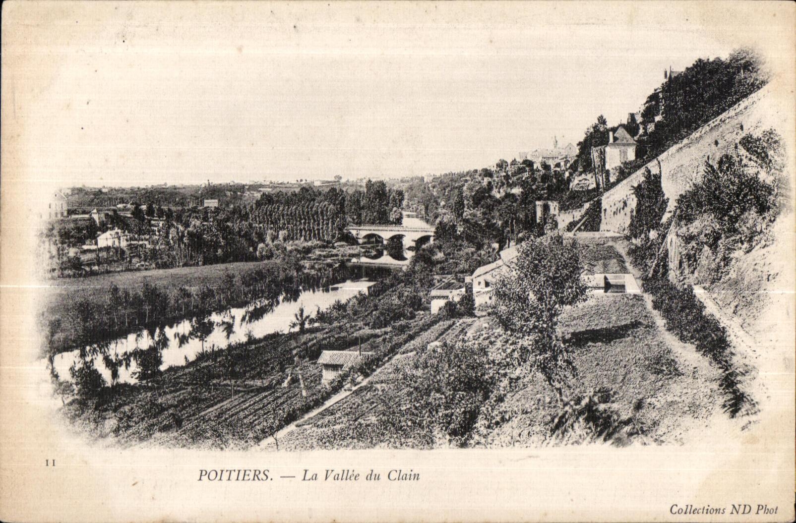 Poitiers — La Vallée du Clain — Collections ND Phot