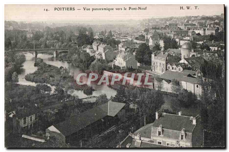 Poitiers — Vue panoramique vers le Pont-Neuf — H. W. T.
