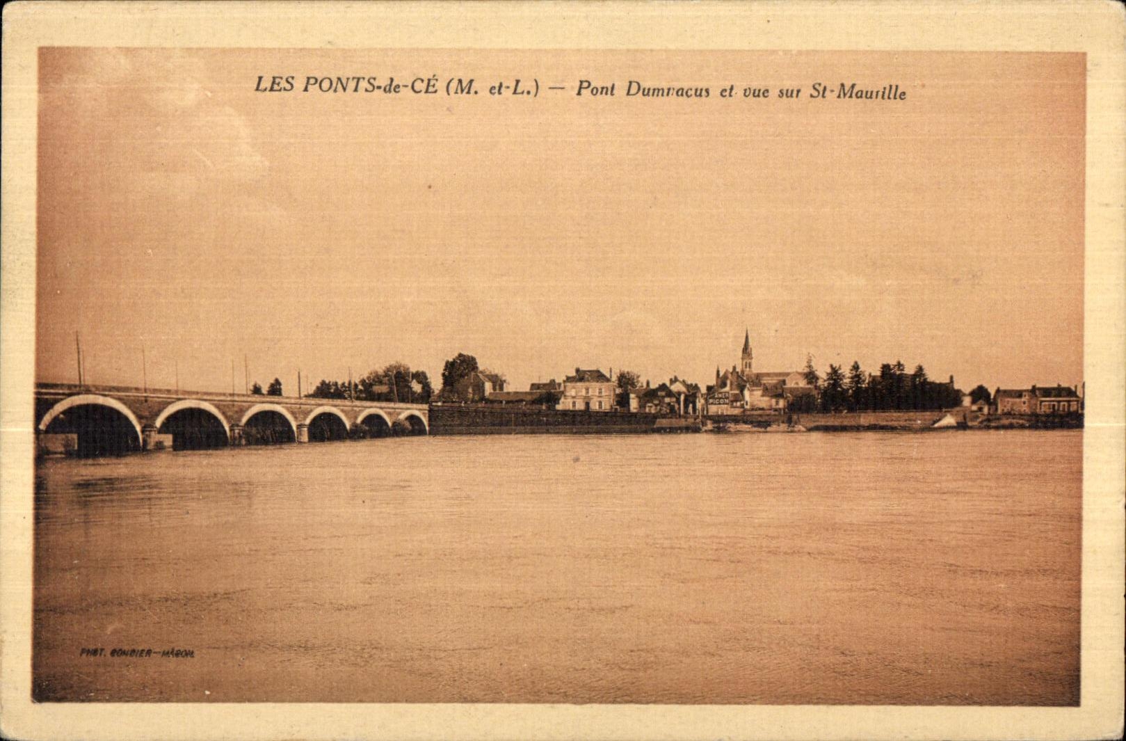 CPA Les Ponts de Ce Pont Dumnacus et vue sur St Maurille