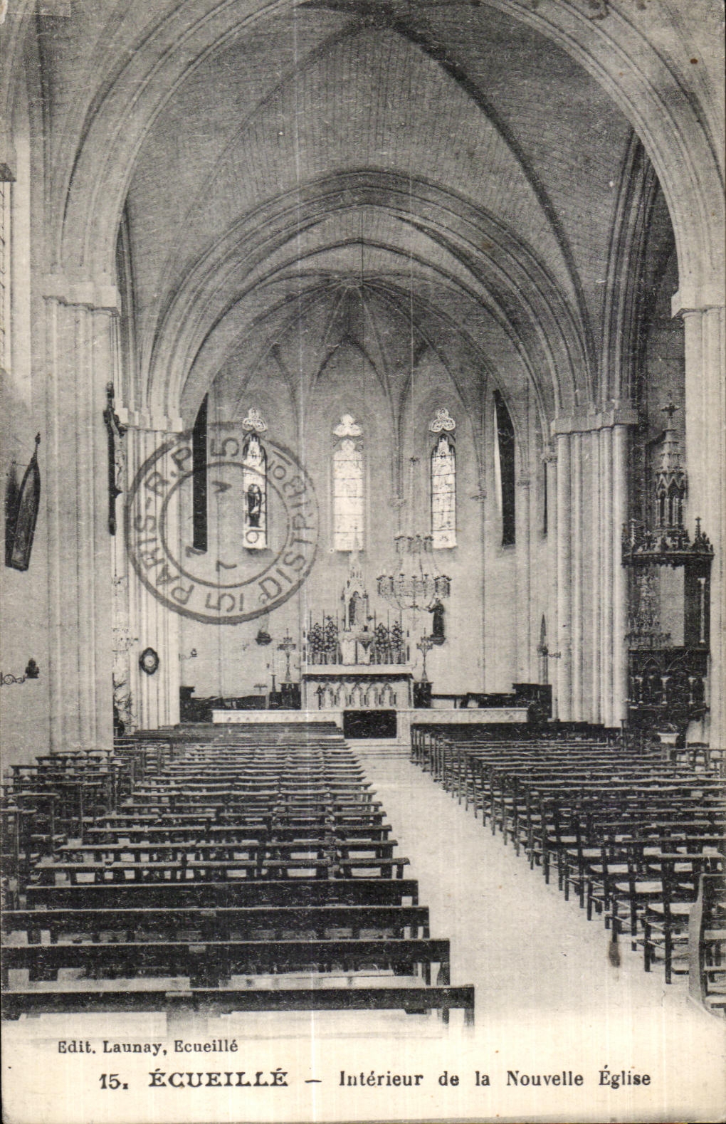 CPA Ecueille Interieur de la Nouvelle Eglise