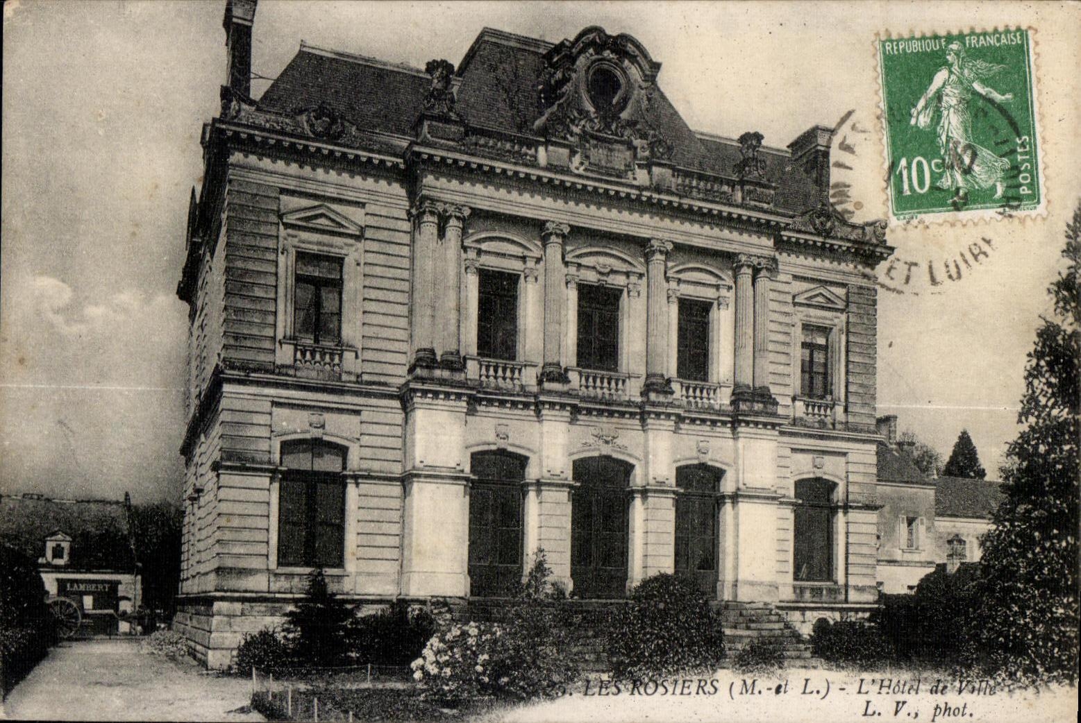 CPA Les Rosiers L Hotel de ville
