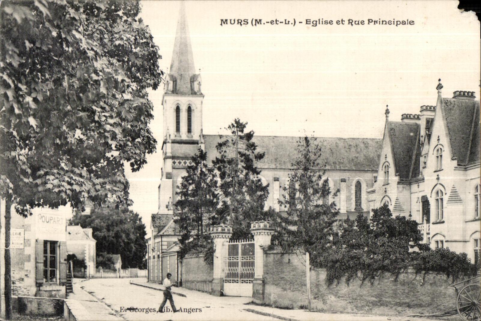 CPA Murs (M et L) Eglise et Rue Principale