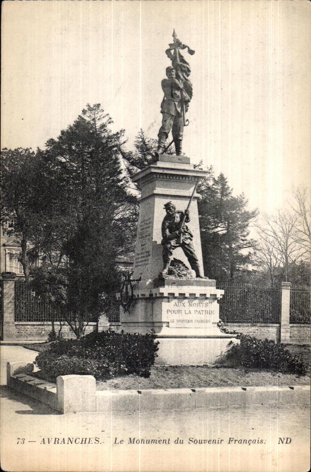 Avranches — Monument du Souvenir Français — ND
