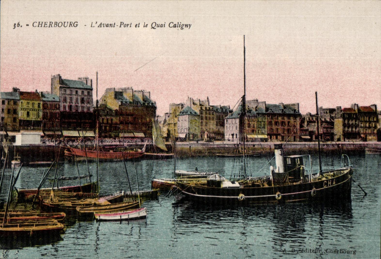 CPA Cherbourg L Avant Port et le Quai Caligny Bateau 