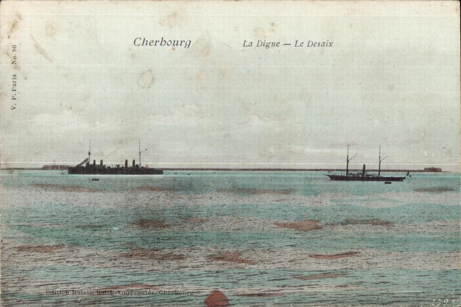 CPA Cherbourg La Digue Le Desaix Bateau