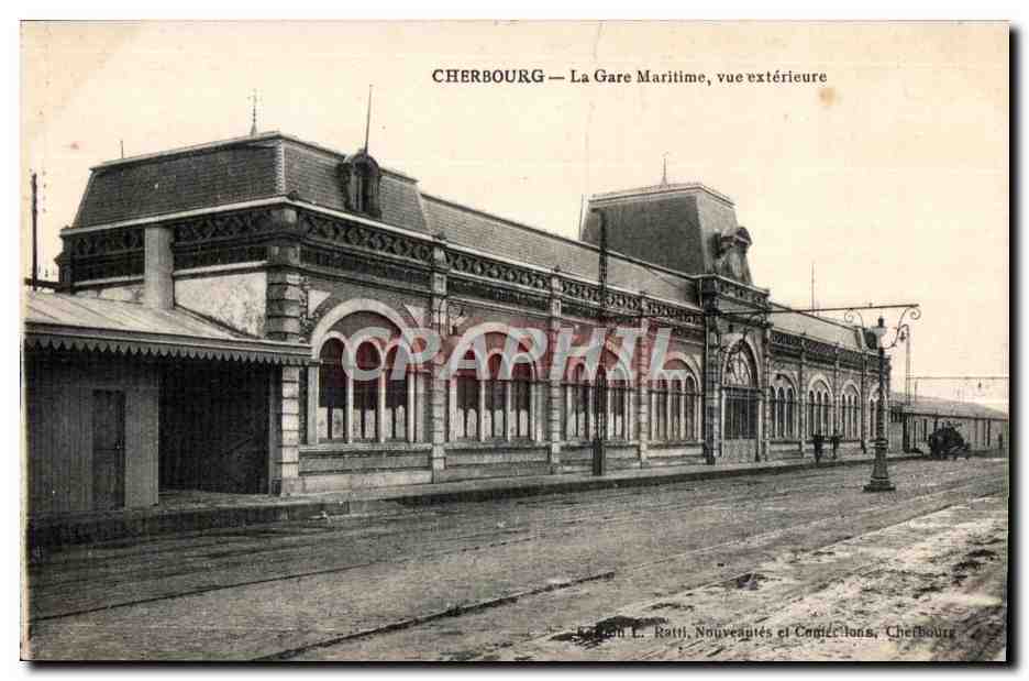 CPA Cherbourg La Gare Maritime Vue exterieure