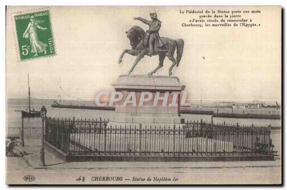 CPA Cherbourg Statue de Nepoleon 1er Cheval Horse