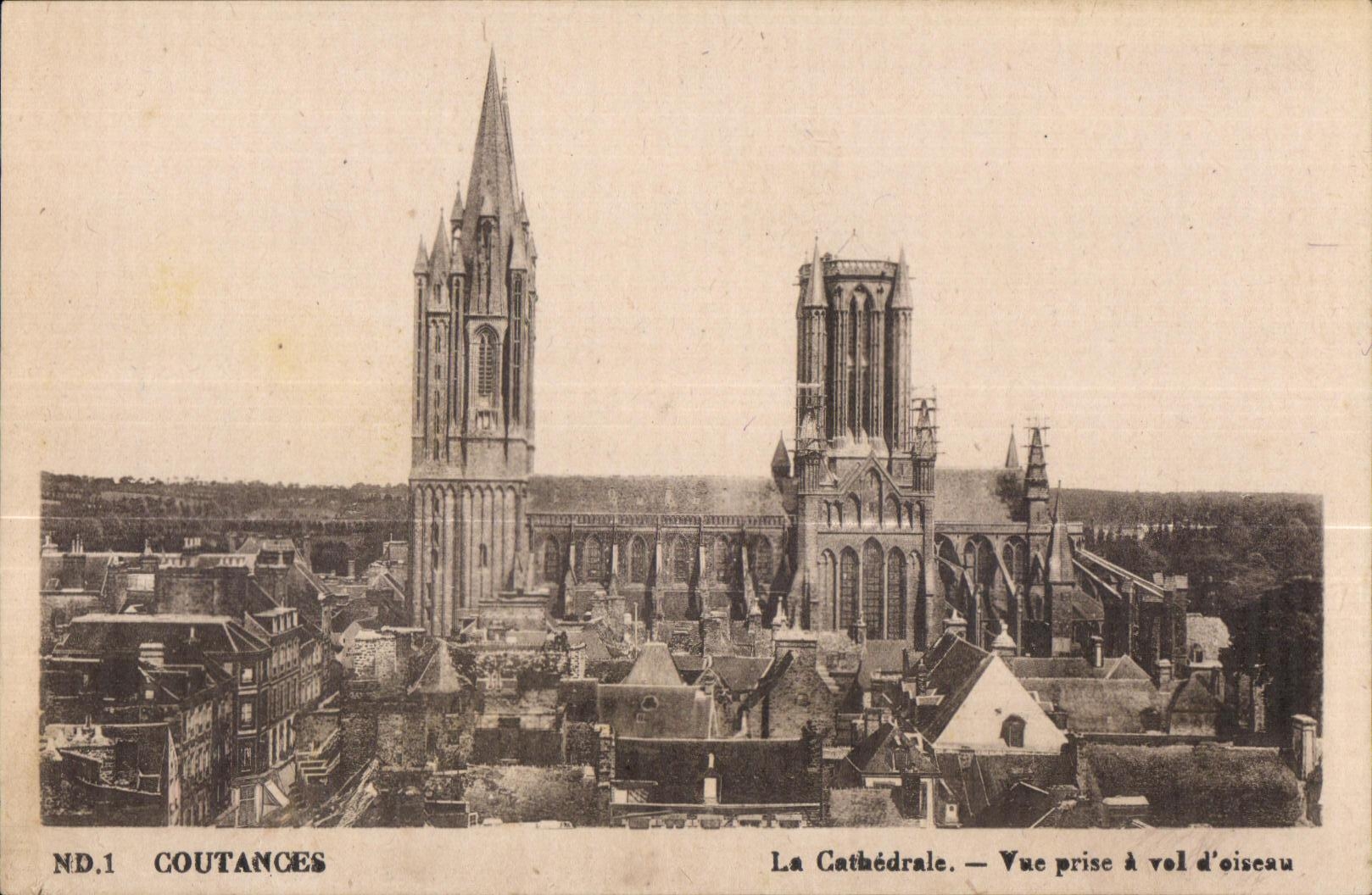 Antike Ansichtskarte Coutances Die Kathedrale Ansicht aus Vogelperspektive