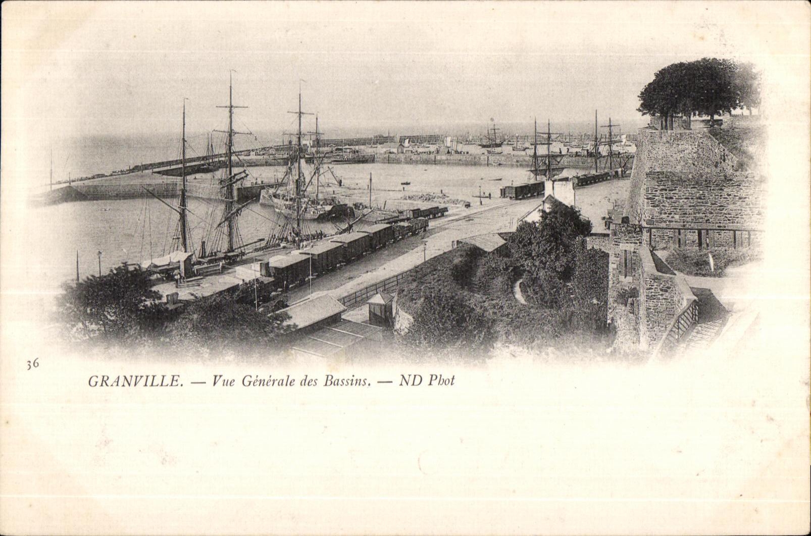 Granville — Allgemeiner Blick auf die Basins — ND Phot