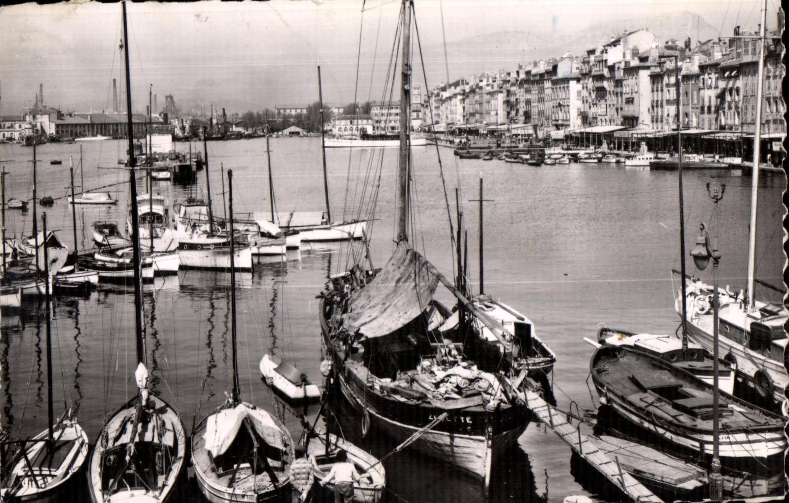 Toulon — Allgemeiner Blick auf den Quai de la Rade (Vor dem Bombardement) — Edition Clarygny