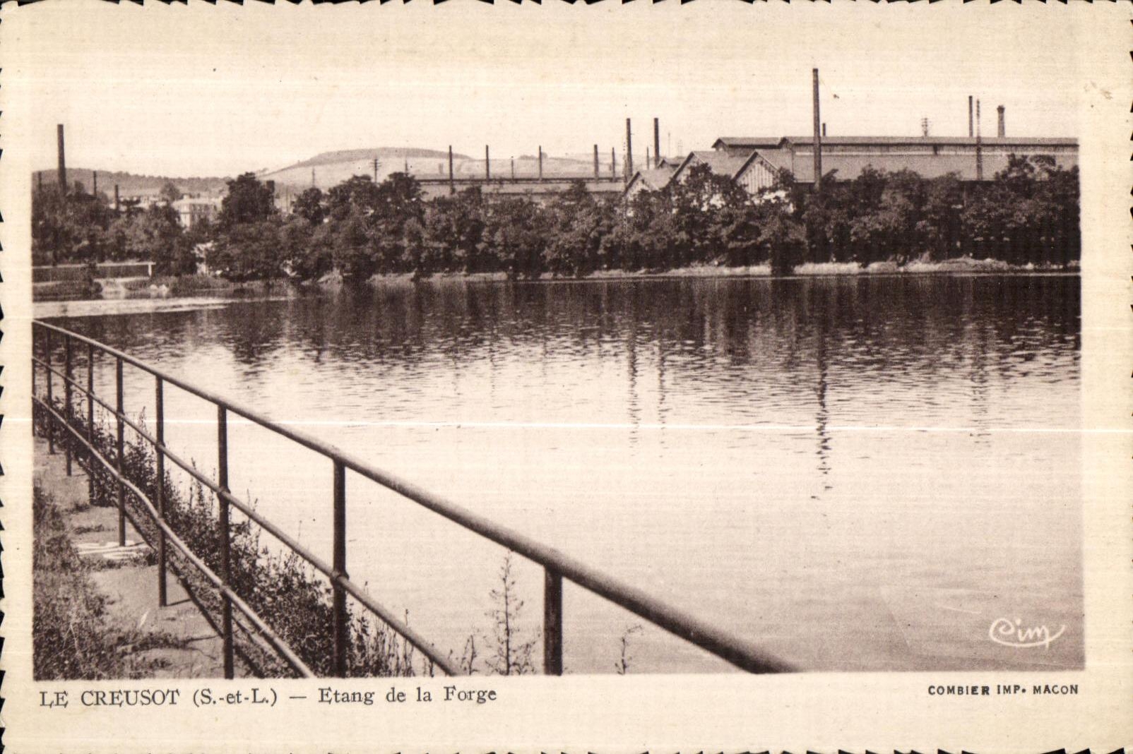 Le Creusot (S.-et-L.) — Etang de la Forge — Combier Imp. Macon