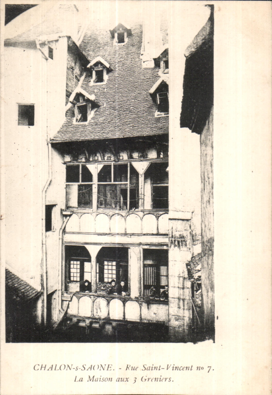 Chalon-sur-Saône - Rue Saint-Vincent n°7 - La Maison aux 3 Greniers