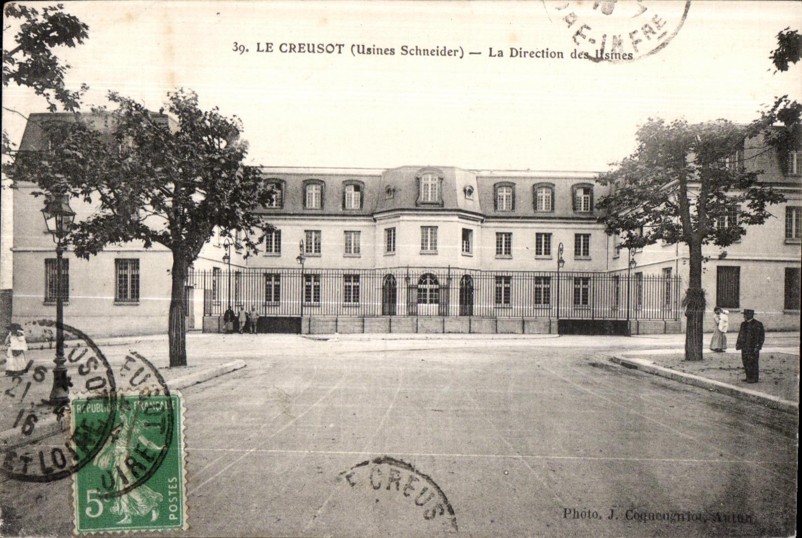 Le Creusot (Schneider Werke) — Das Werksgeschäft — Foto J. Coquegniot, Autun