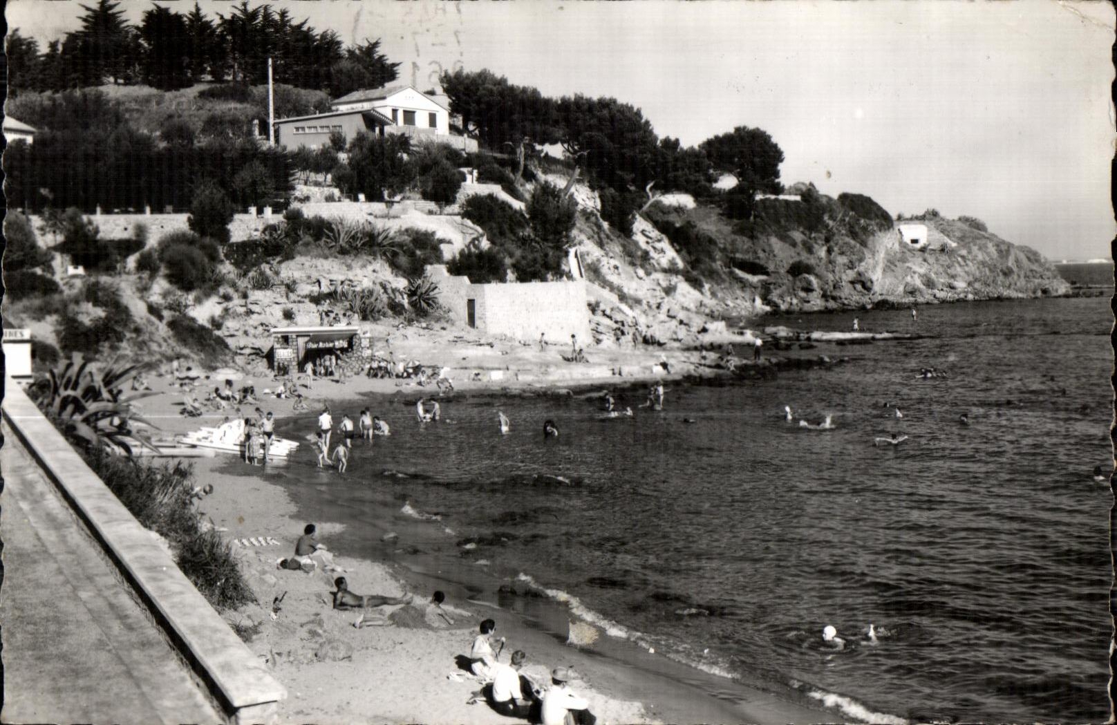 CPA Carqueiranne (Var) La Plage du Pradon