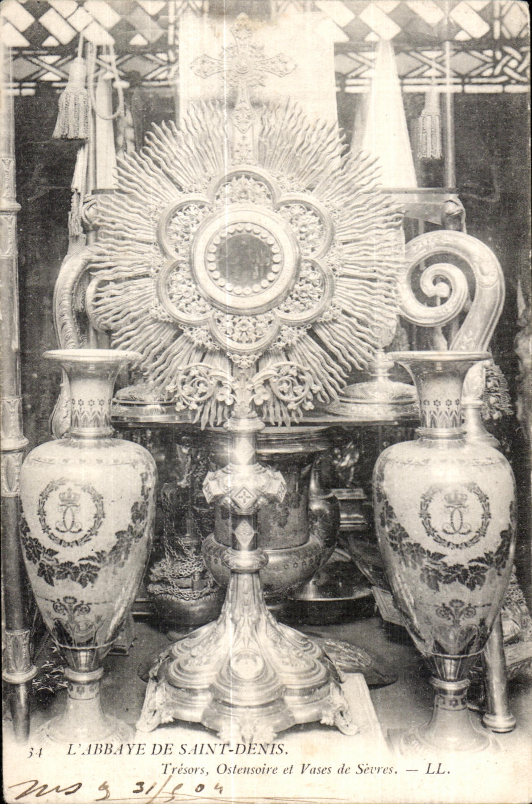 CPA L Abbaye De Saint Denis Tresors Ostensoire et Vases de Severes