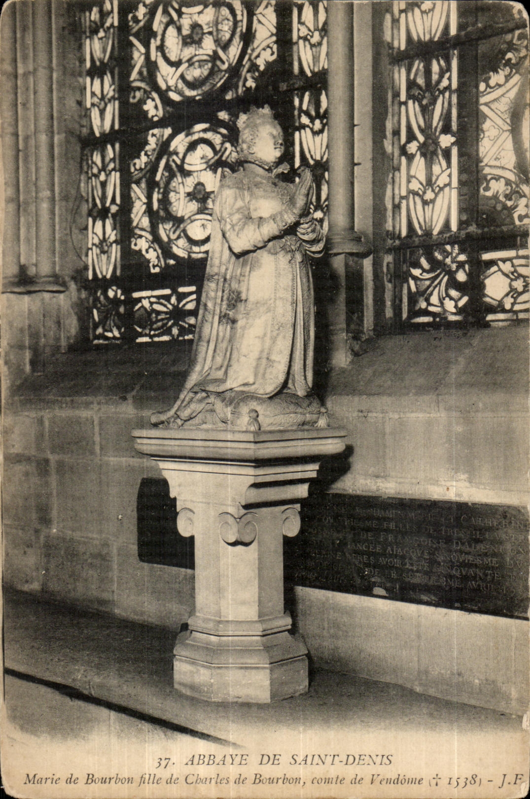 CPA Abbaye de Saint Denis Maire de Bourbon fille de Charles de Bourbon comte de Vendome