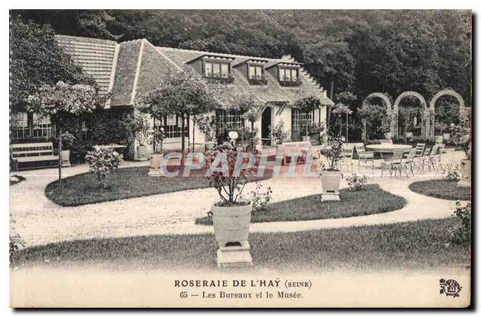 CPA Roseraie de l Hay (Seine) Les Bureaux et le Musee
