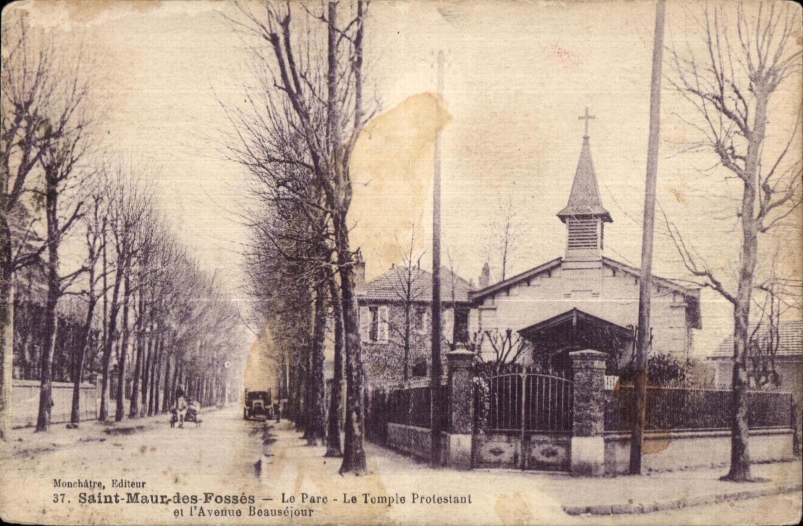 CPA Saint Maur des Fosses les Pare Le Temple Protestant
