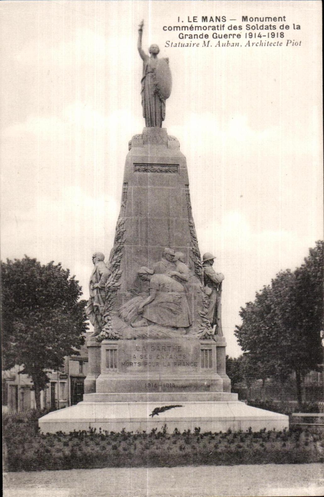 CPA Le Mans Monument commemoratif des Soldats de la Grande Guerre