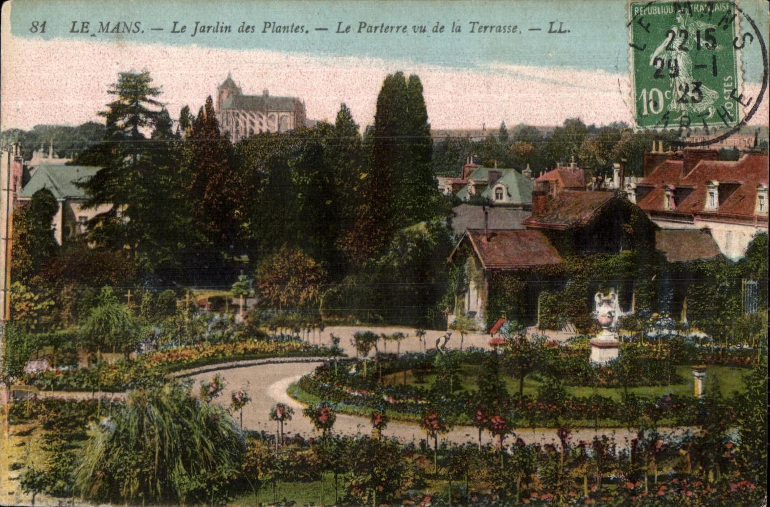 CPA Le Mans Le Jardin des Plants Le Parterre vu de la Terrasse 