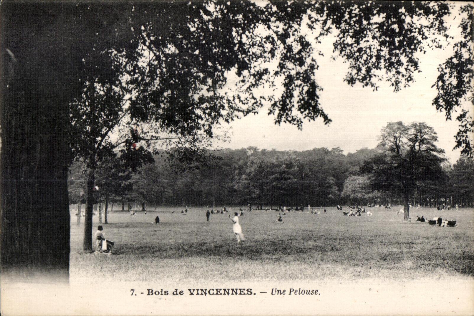 Bois de Vincennes — Une Pelouse — Édition Compon, Paris