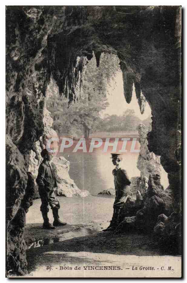 CPA Bois de Vincennes La Grotte Enfants