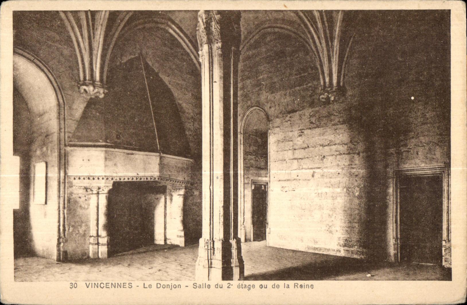 Vincennes - Le Donjon - Salle du 2e étage ou de la Reine
