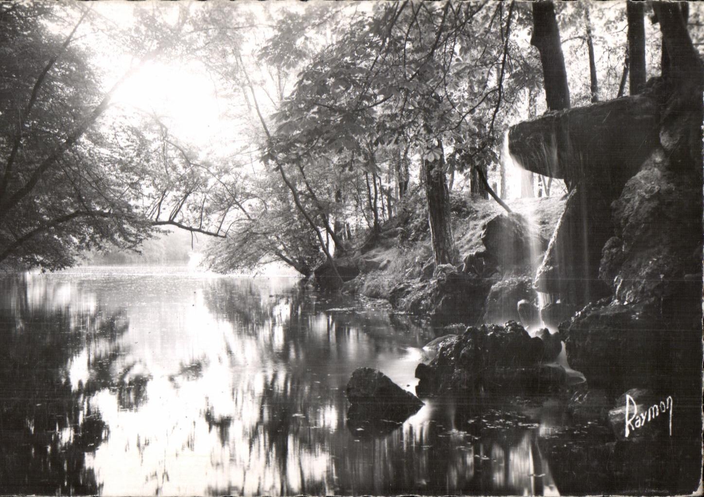 La Cascade — Bois de Vincennes — Éditions d'Art Raymon (S.-et-Loire)