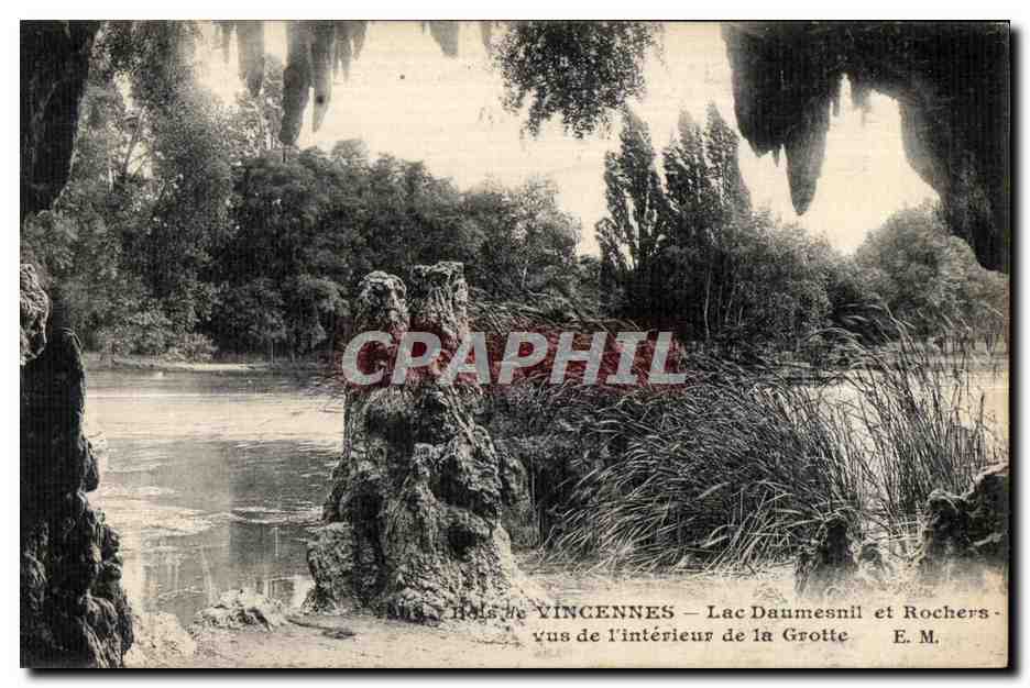 Seen von den Seen von Vincennes — See Daumesnil und Felsen — Blick von innen aus der Höhle — E. M.