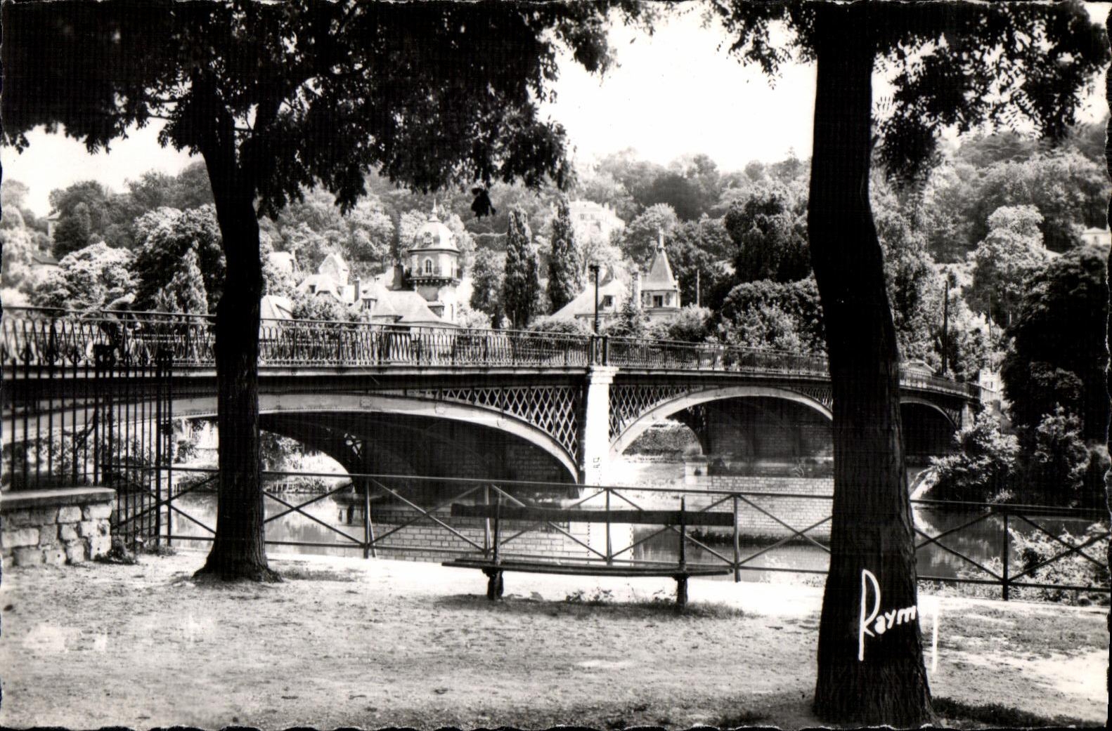 La Varenne-Chennevière — Le Pont et les Coteaux — Édition d'Art Raymey