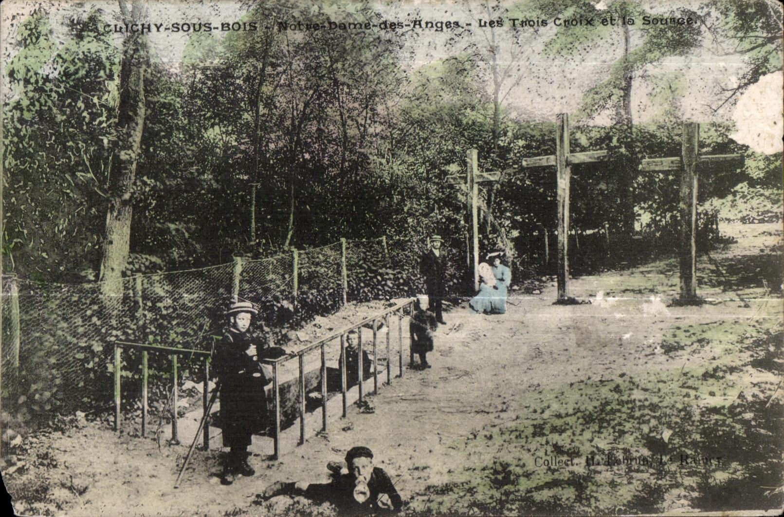 CPA Clichy sous Bois Chapelle N D des Anges Les trois croix et la source